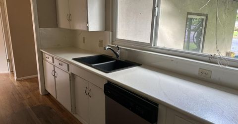 1948 W Benjamin Holt Dr, Stockton, CA 95207 Photo