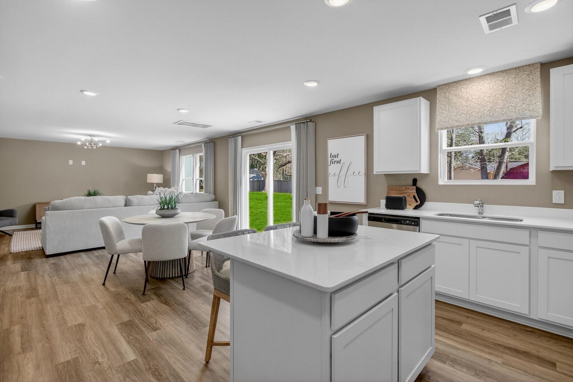 7079 Windham Way Photo 14