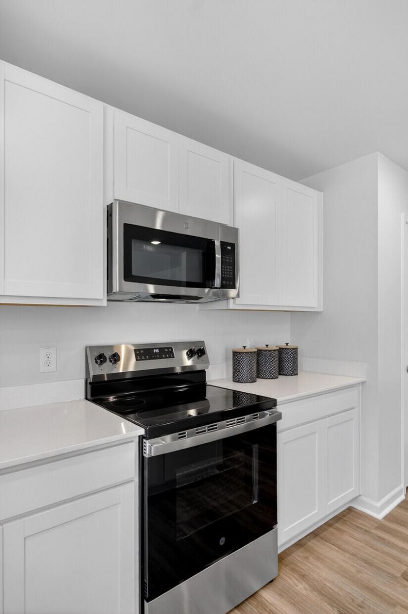 7079 Windham Way Photo 15