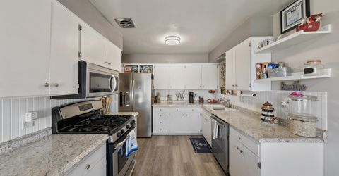 2035 K Street, Sparks, NV 89431 Photo