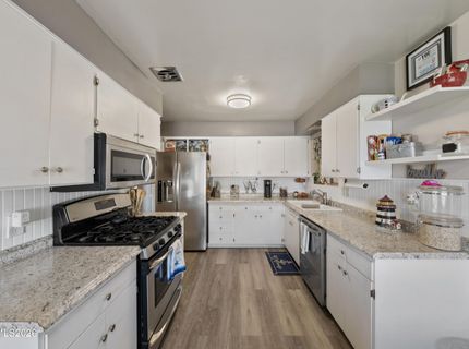 2035 K Street, Sparks, NV 89431 Photo