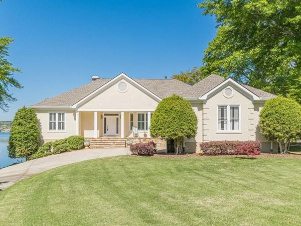 14 Otter Watch Point, Newnan, GA 30263