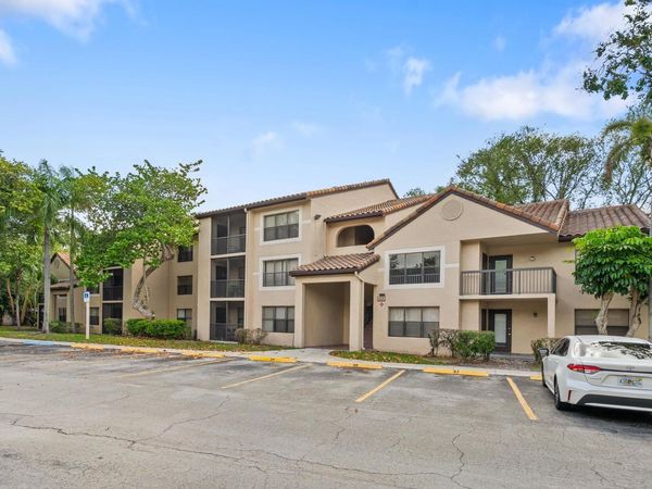 4201 W Mcnab Road, Unit 25, Pompano Beach, FL 33069