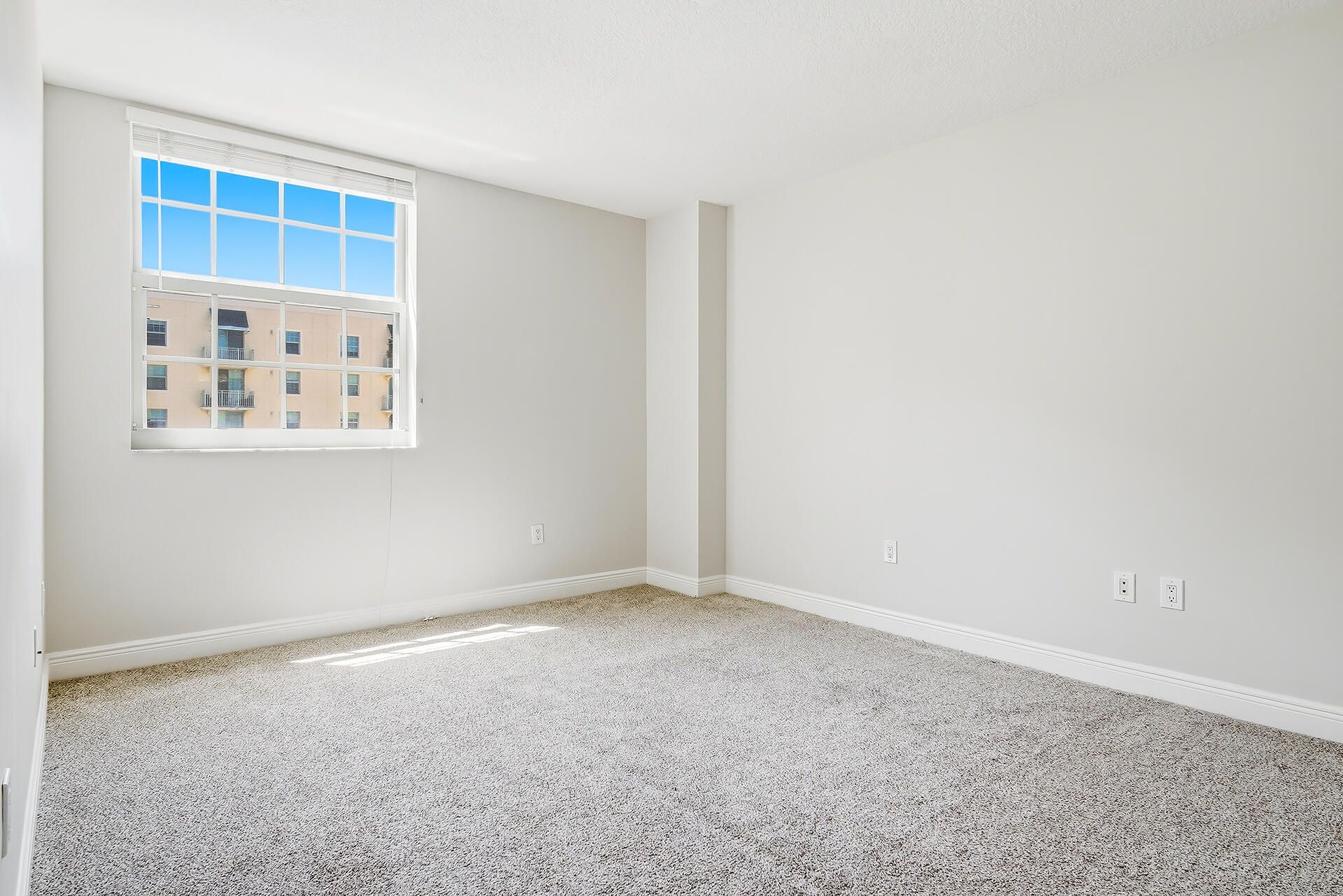 610 Clematis Street, Unit 609, West Palm Beach, FL 33401 Photo