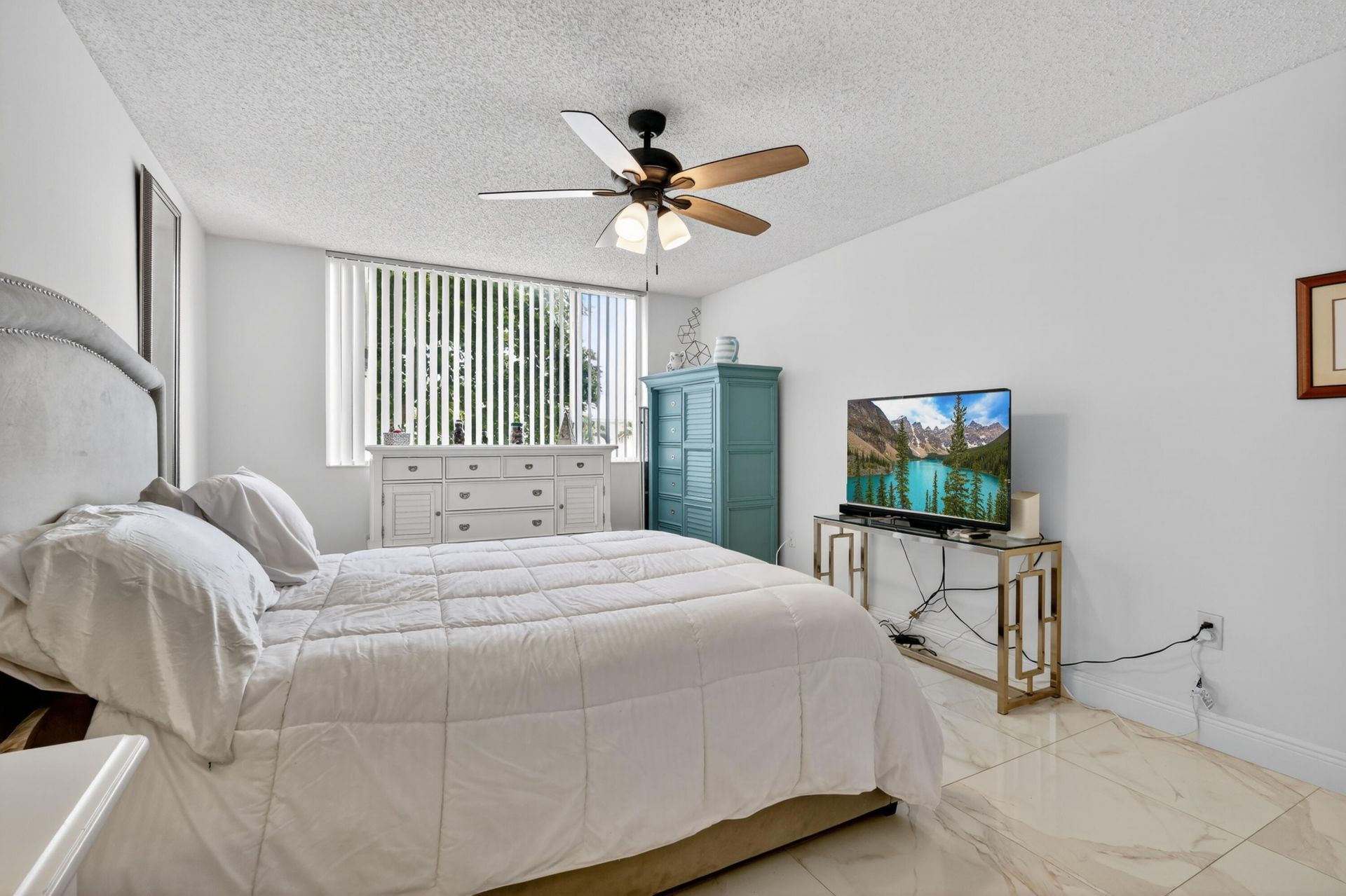110 Half Moon Circle, Unit D2, Hypoluxo, FL 33462 Photo