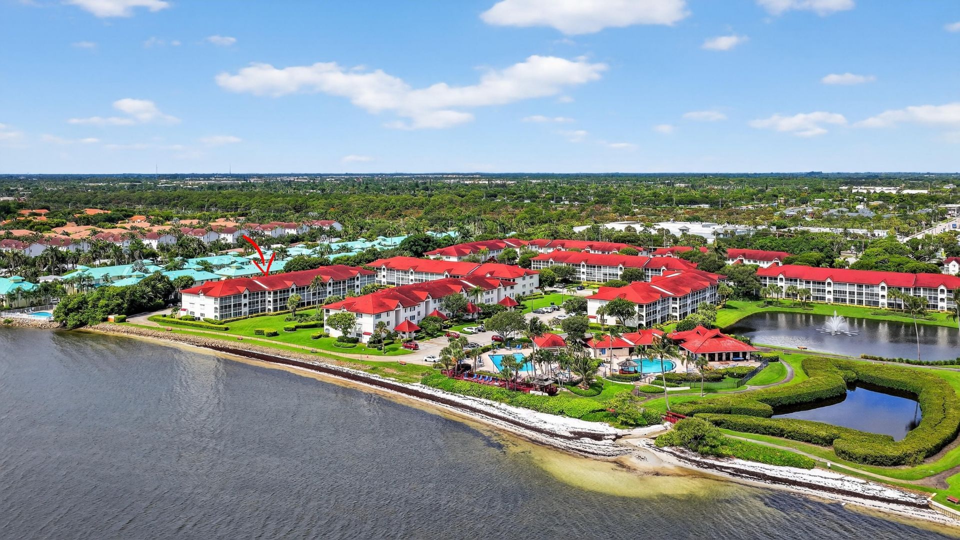 110 Half Moon Circle, Unit D2, Hypoluxo, FL 33462 Photo