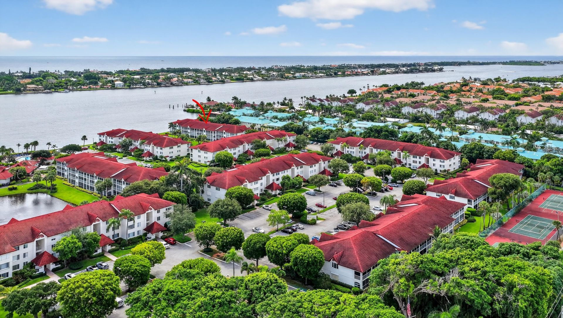 110 Half Moon Circle, Unit D2, Hypoluxo, FL 33462 Photo