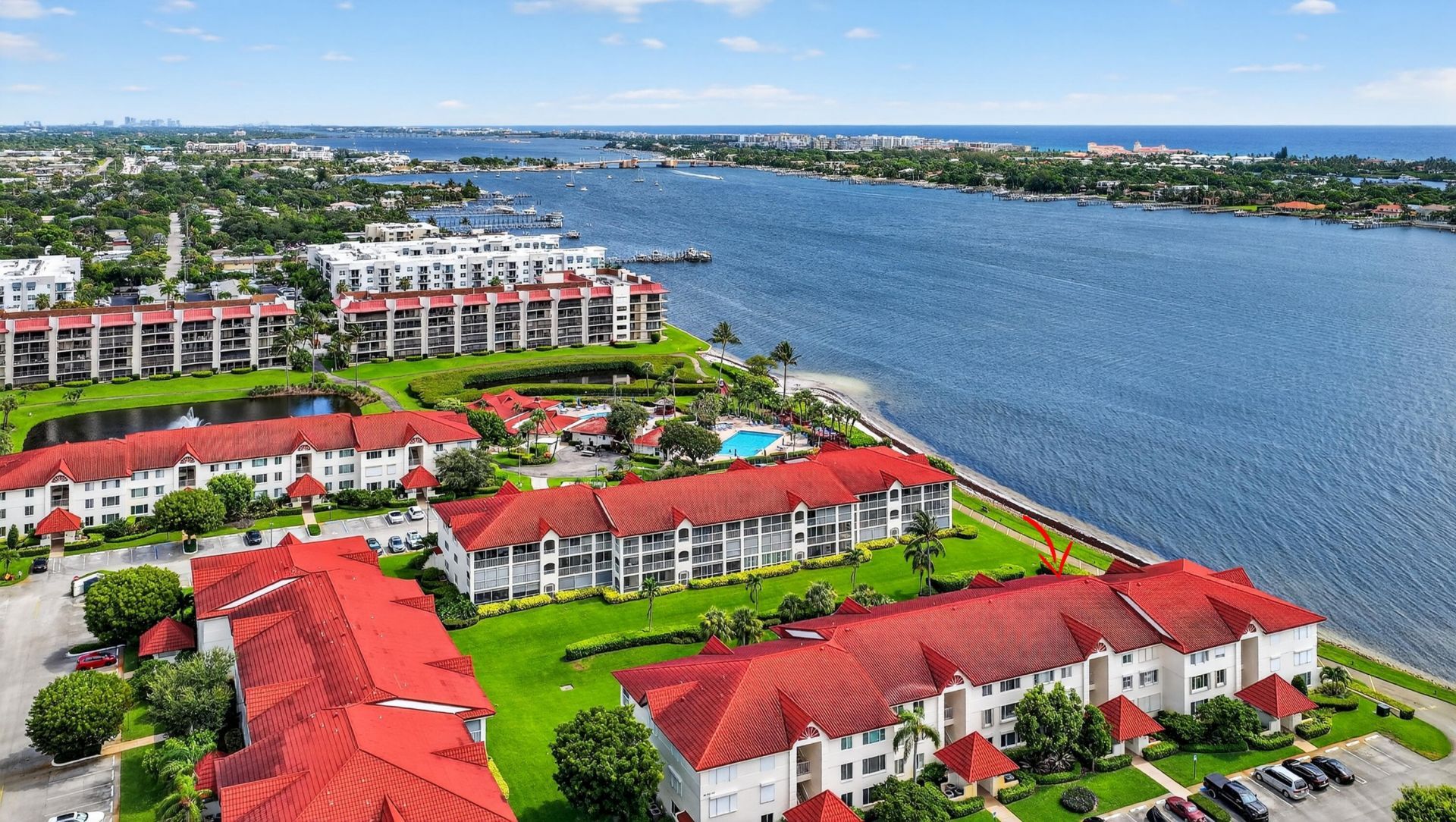 110 Half Moon Circle, Unit D2, Hypoluxo, FL 33462 Photo