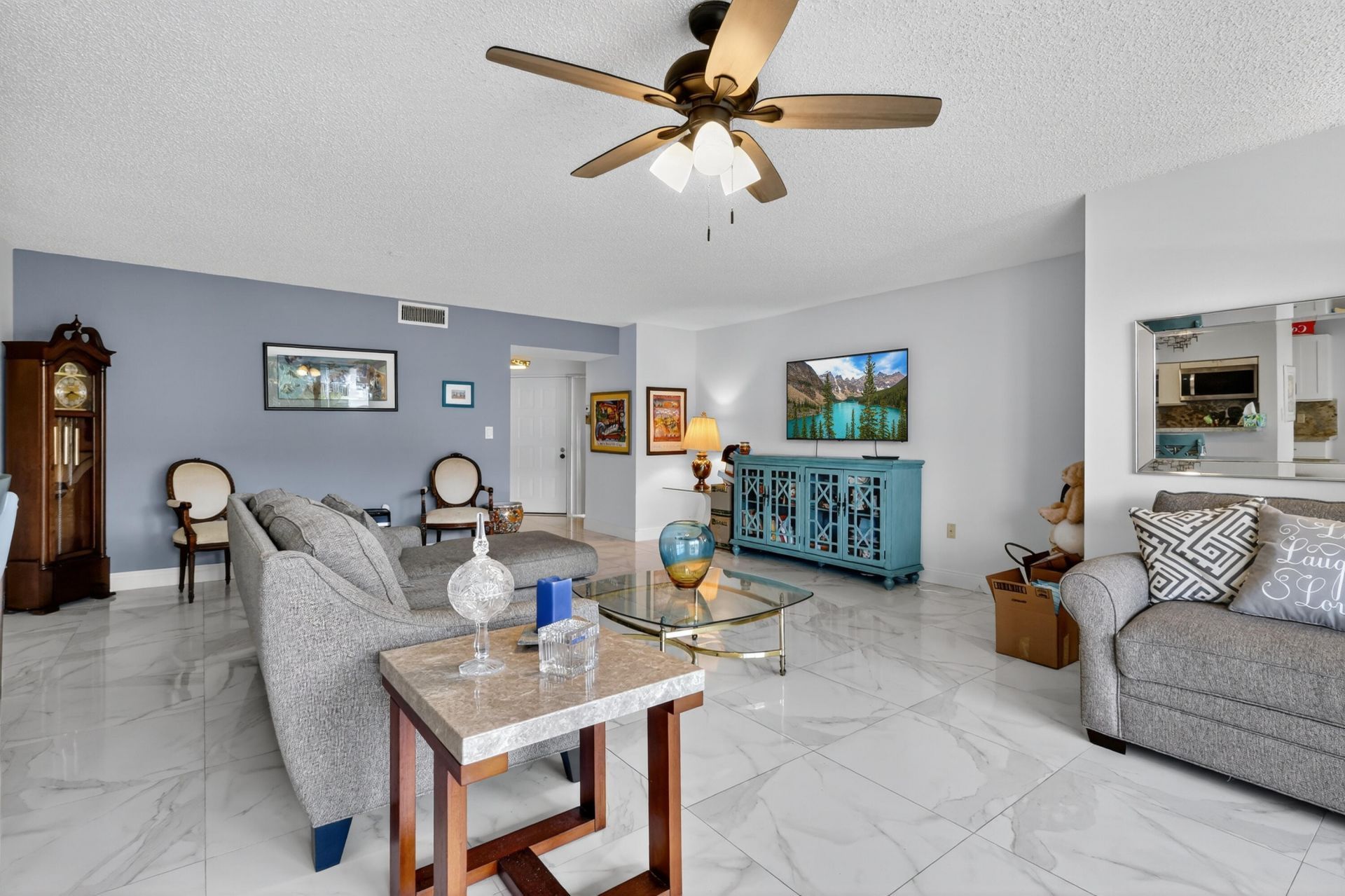110 Half Moon Circle, Unit D2, Hypoluxo, FL 33462 Photo