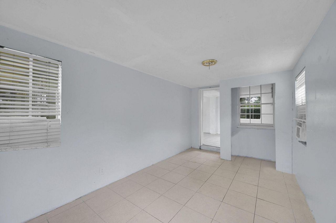 1645 W 31st Street, Riviera Beach, FL 33404 Photo