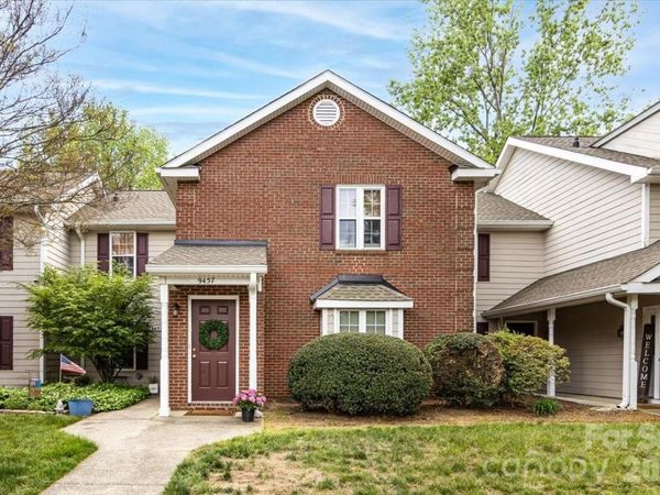 9457 S Vicksburg Park Court, Charlotte, NC 28210
