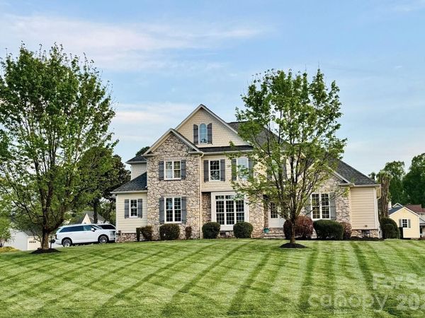 2509 Stoneview Court , Denver, NC 28037