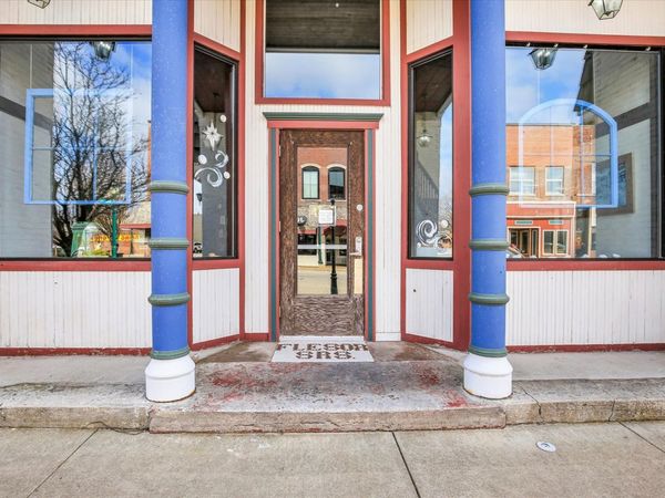 103 & 105 W Sale Street, Tuscola, IL 61953