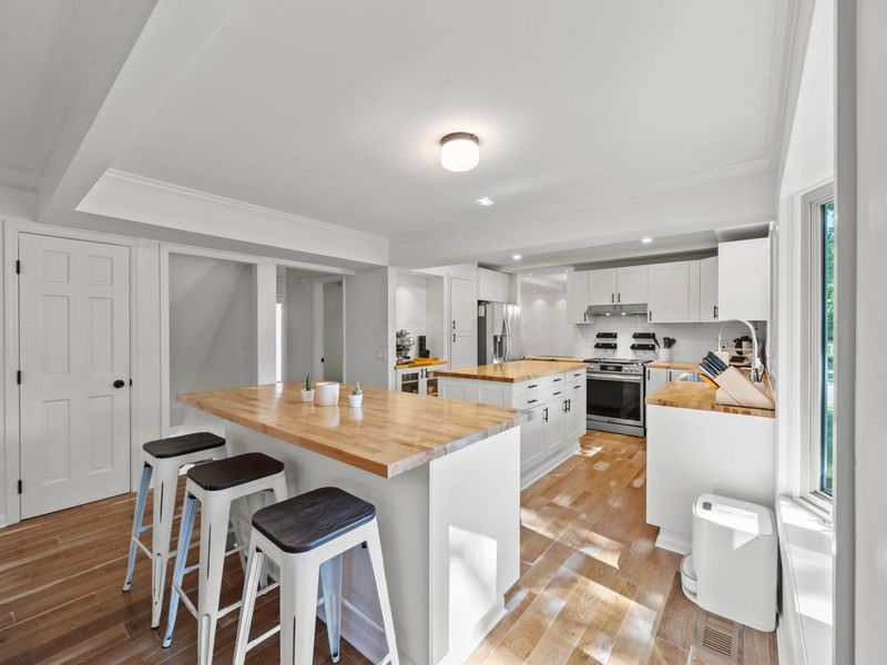 990 Venetian Way, Columbus, OH 43230 Photo 18