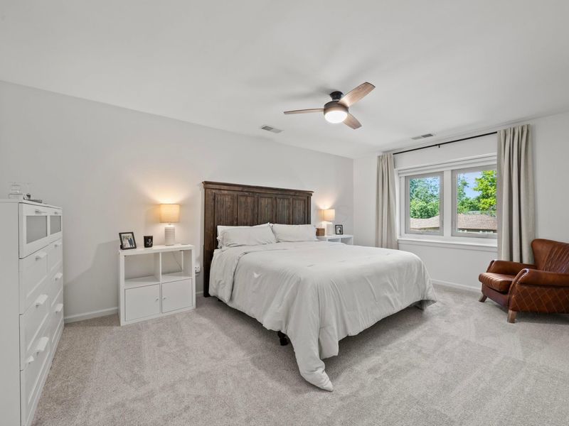 990 Venetian Way, Columbus, OH 43230 Photo 26