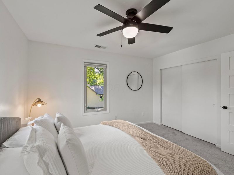 990 Venetian Way, Columbus, OH 43230 Photo 35