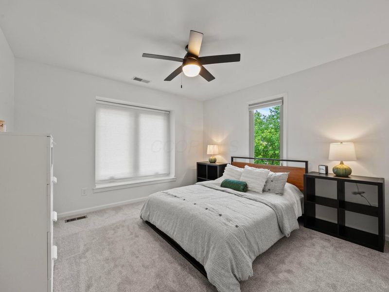 990 Venetian Way, Columbus, OH 43230 Photo 36