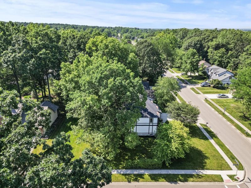 990 Venetian Way, Columbus, OH 43230 Photo 49