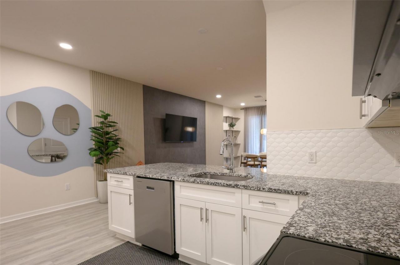 2992 Mearshire Drive, Clearwater, FL 33760 Photo