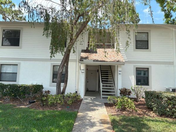 303 MEADOW LANE , OLDSMAR, FL 34677