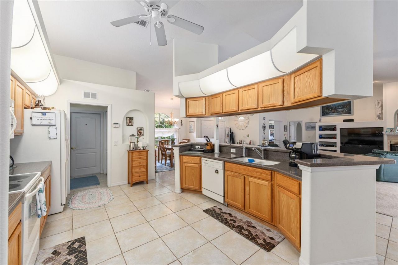 4680 N Elkcam Boulevard, Beverly Hills, FL 34465 Photo