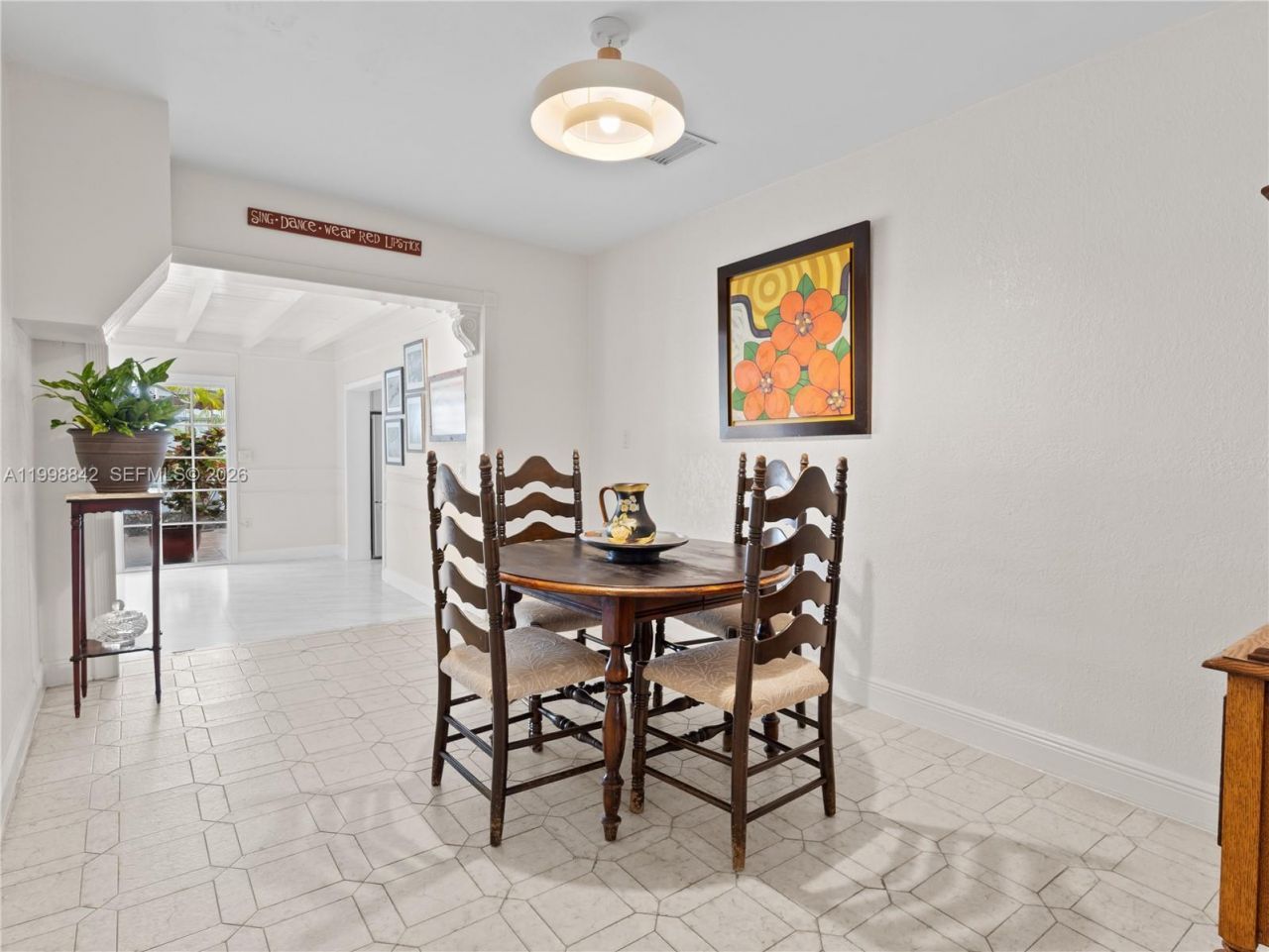 6665 NW 39th St , Virginia Gardens, FL 33166 Photo