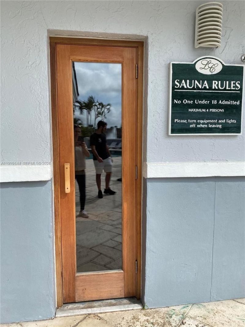 8500 SW 212th St, Unit 106, Cutler Bay, FL 33189 Photo