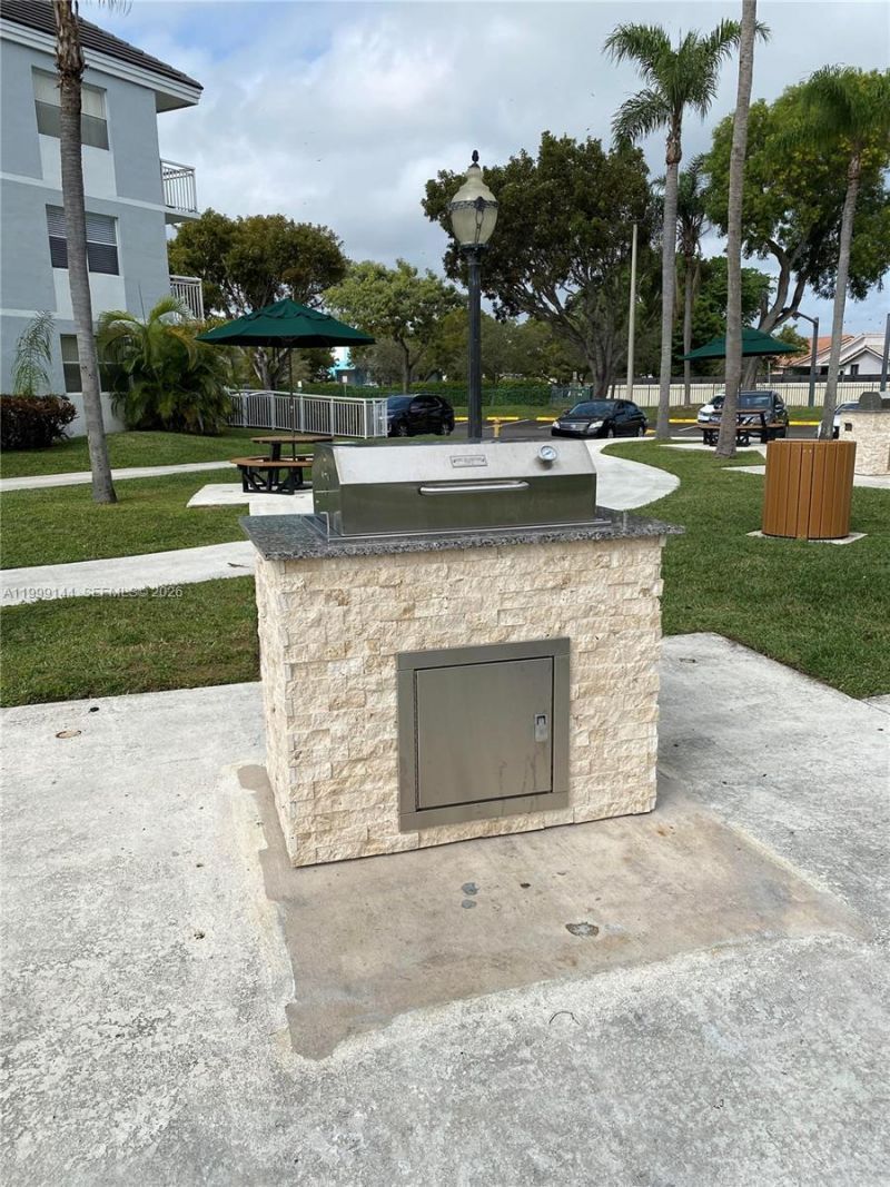 8500 SW 212th St, Unit 106, Cutler Bay, FL 33189 Photo