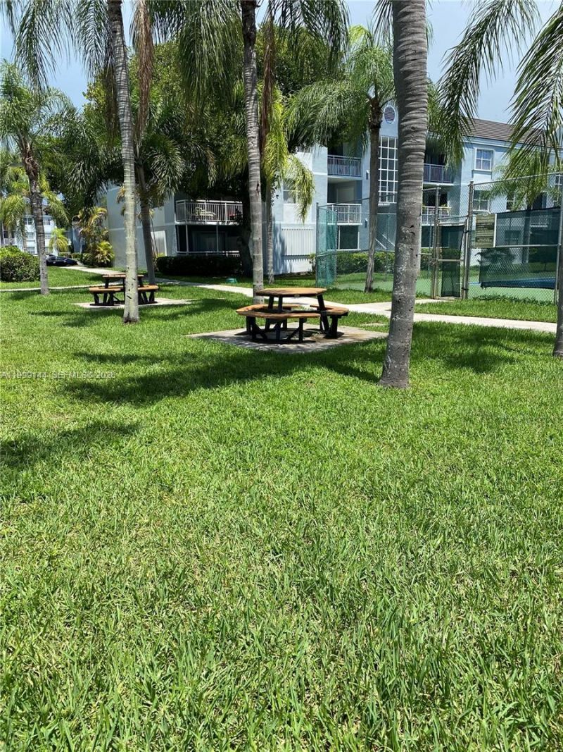 8500 SW 212th St, Unit 106, Cutler Bay, FL 33189 Photo