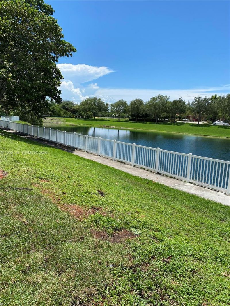 8500 SW 212th St, Unit 106, Cutler Bay, FL 33189 Photo