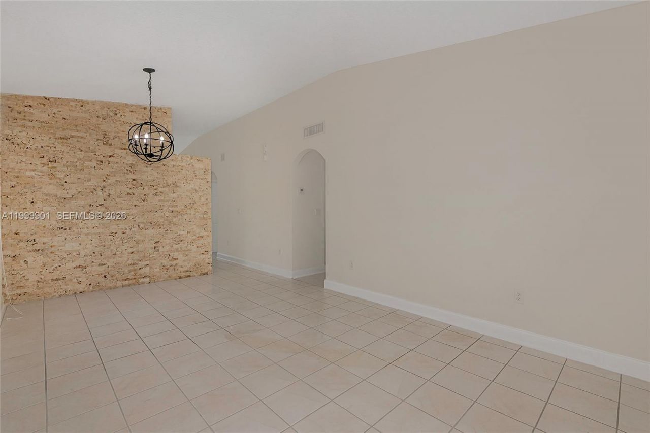 18823 SW 28th St, Miramar, FL 33029 Photo