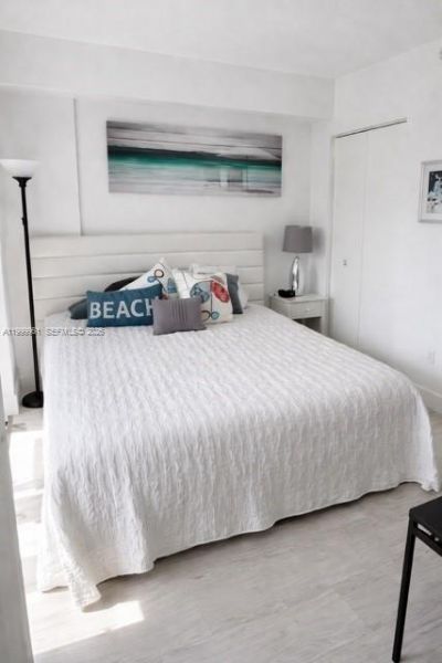 121 NE 34th St, Unit 814, Miami, FL 33137 Photo