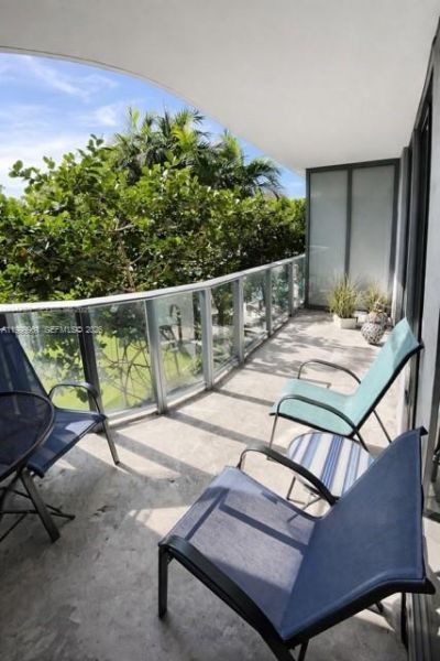 121 NE 34th St, Unit 814, Miami, FL 33137 Photo