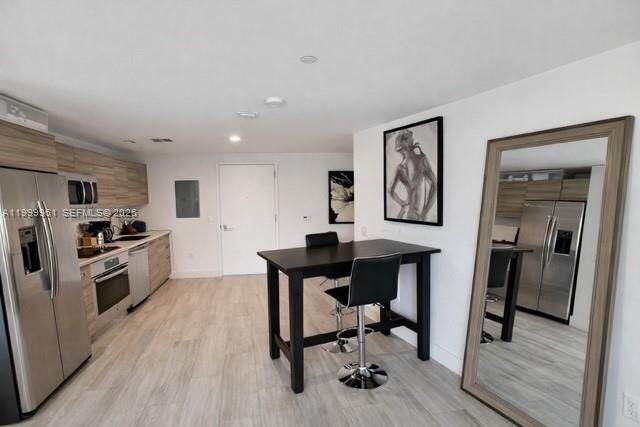 121 NE 34th St, Unit 814, Miami, FL 33137 Photo