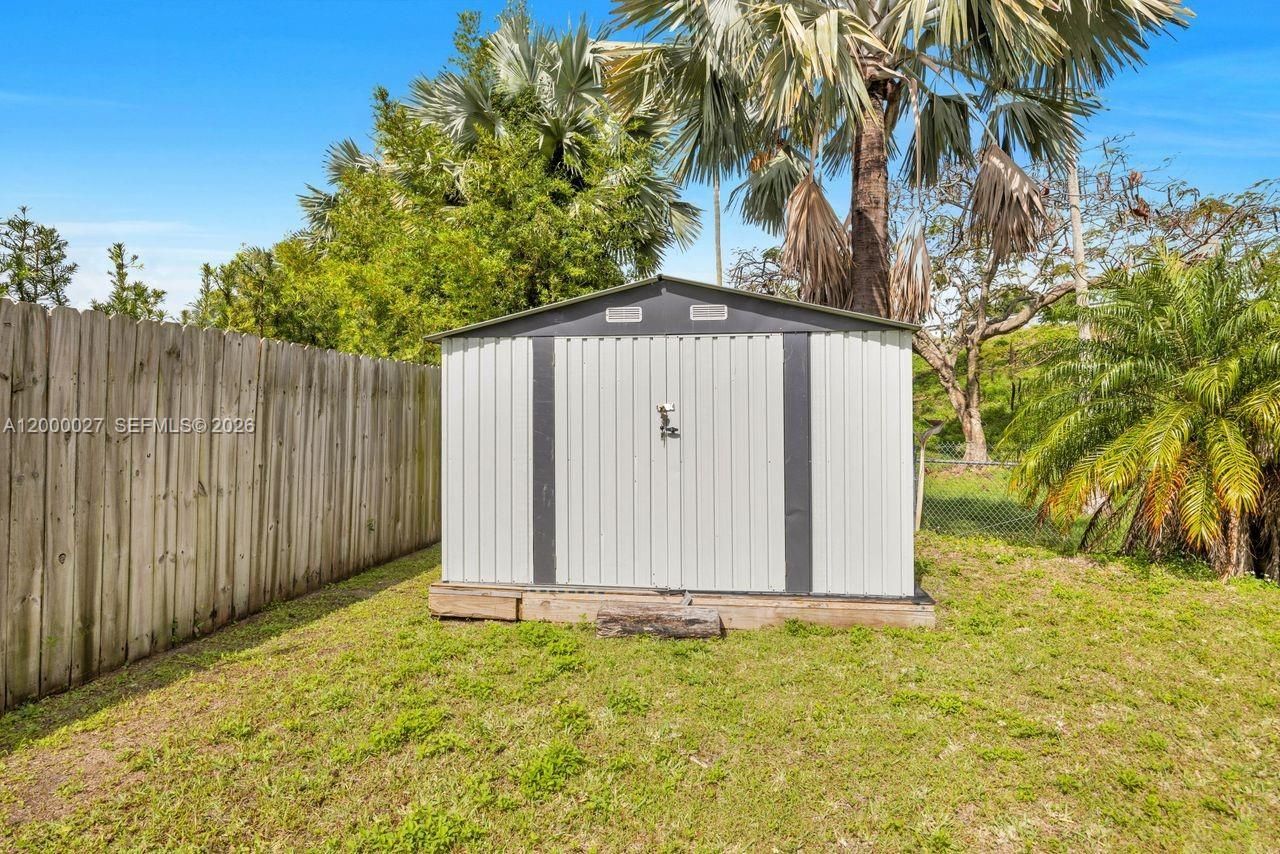 24970 SW 108th Ave, Homestead, FL 33032 Photo