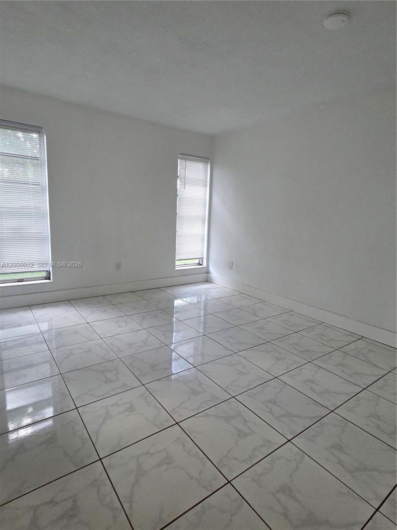 400 NE 142nd St, North Miami, FL 33161 Photo