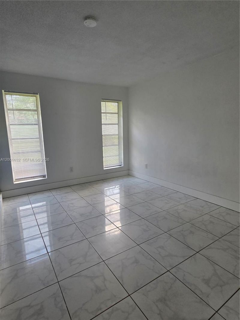 400 NE 142nd St, North Miami, FL 33161 Photo