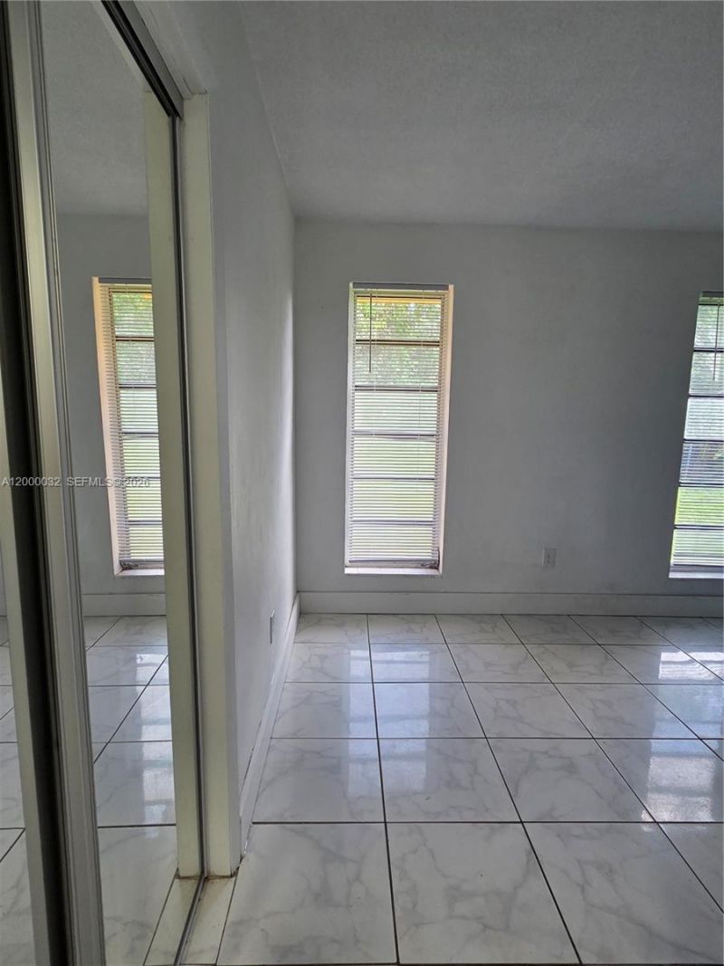 400 NE 142nd St, North Miami, FL 33161 Photo