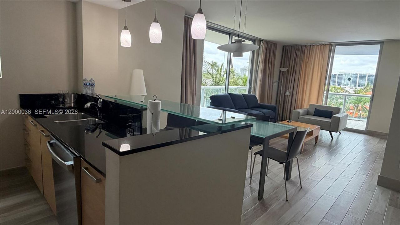 18683 Collins Ave, Unit 508, Sunny Isles Beach, FL 33160 Photo