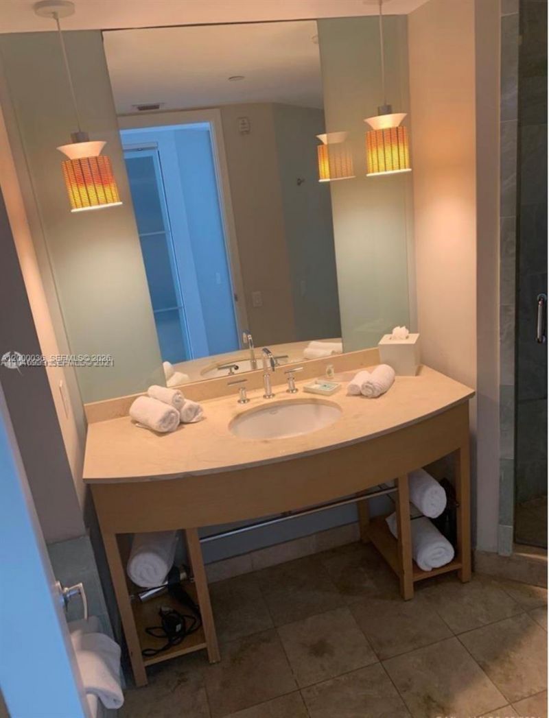 18683 Collins Ave, Unit 508, Sunny Isles Beach, FL 33160 Photo