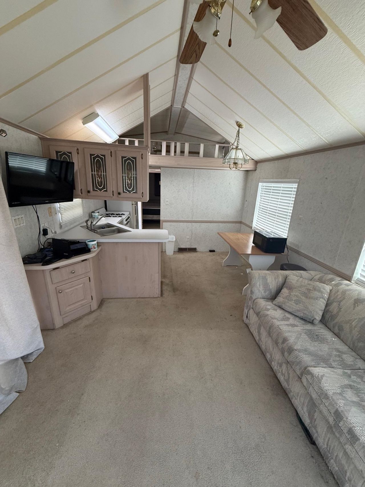 5400 Little River Neck Rd. Photo 7