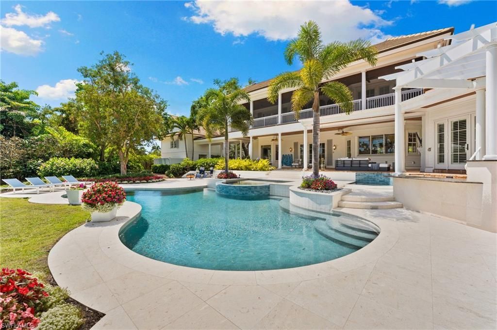 2325 Lantern Ln, Naples, FL 34102 Photo