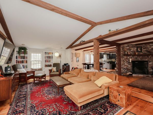 406 4Th Range Road, Pembroke, NH 03275