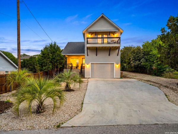 1528 Connie Drive, Canyon Lake, TX 78133