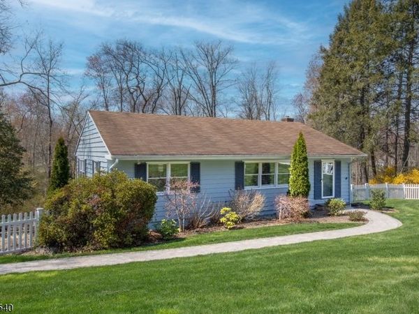 64 W Rayburn Rd, Long Hill, NJ 07946