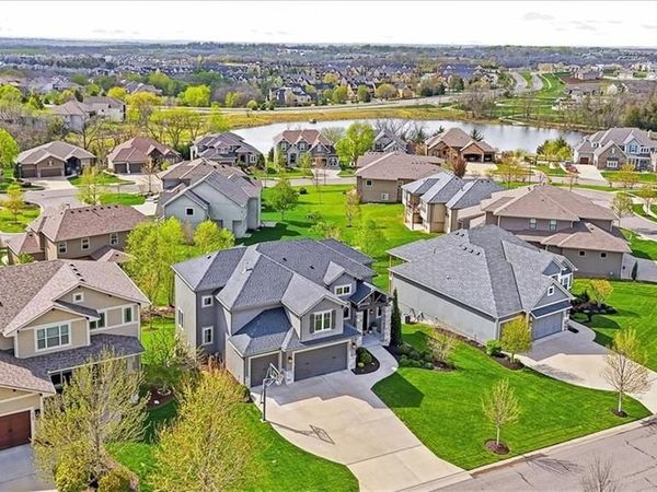 9784 Houston Street, Lenexa, KS 66227