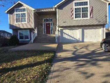 4000 Cades Cove, Leavenworth, KS 66048