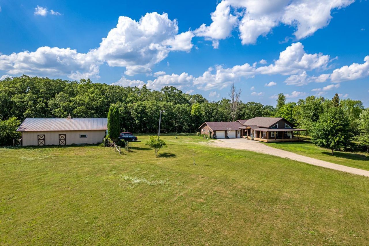 13520 W Lake Sallie Drive primary photo