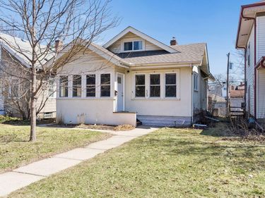 4349 15th Avenue S, Minneapolis, MN 55407