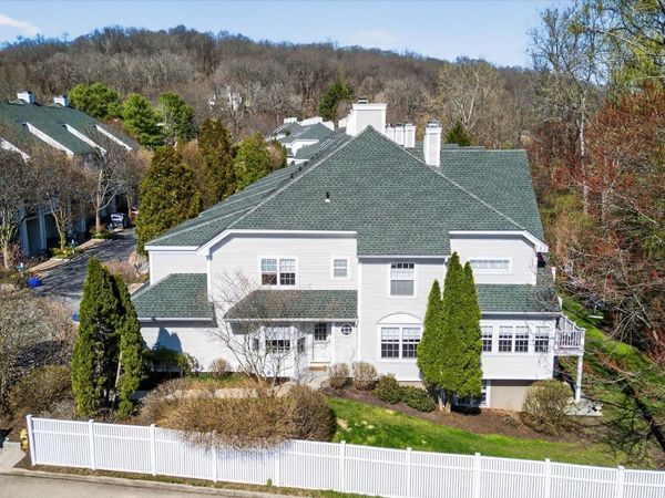 2 Lake Marie Lane, Bedford Hills, NY 10507